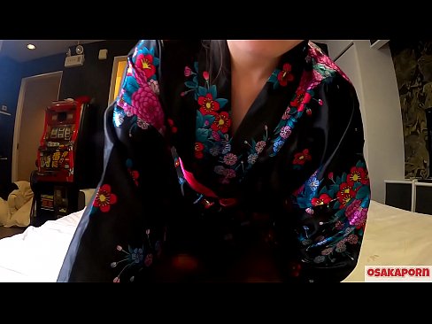 ❤️ Jong cosplay famke hâldt fan seks oant orgasme mei in spuit yn in hynstefrou en in blowjob. Aziatyske famke mei hierige kut en prachtige tieten yn tradisjoneel Japansk kostúm yn amateurfideo dy't masturbaasje toant mei neukboartersguod. Sakura 3 OSAKAPORN. ❤ Just porno by wy ☑